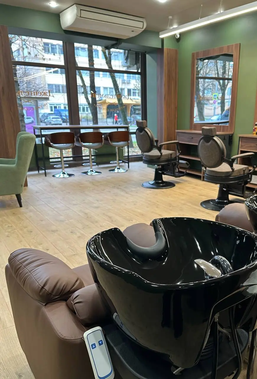 Интерьер барбершопа